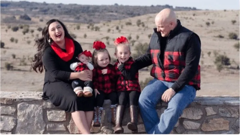 El líder del movimiento anti cubrebocas de Texas muere de COVID-19