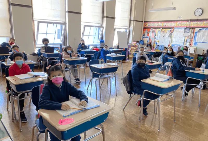 Brote de COVID-19 en Minnesota obliga a poner en cuarentena a 290 estudiantes