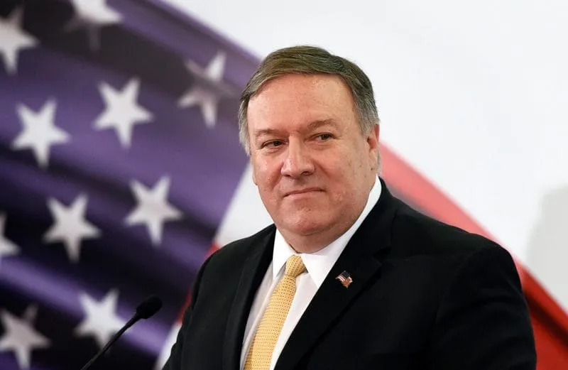 Pompeo denuncia que la administración de Biden le dio «luz verde» a los inmigrantes para cruzar a EEUU