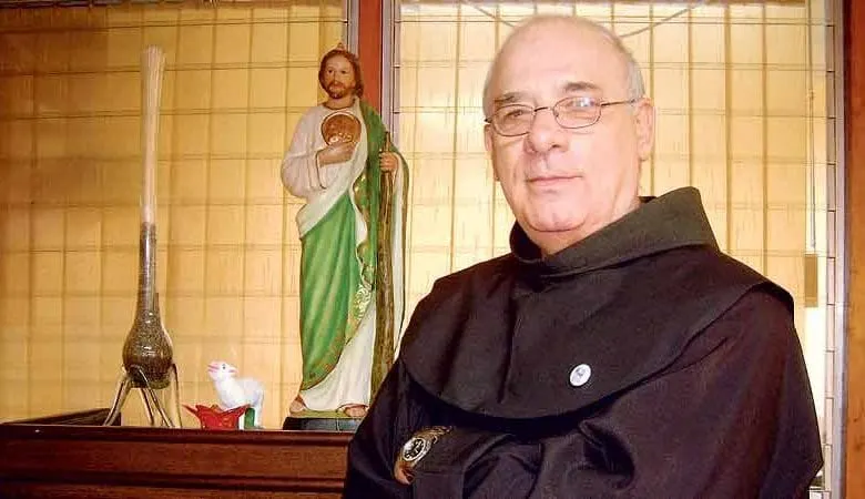 Falleció el Padre Flavian, nativo de East Boston y quien dedicó su vida al pueblo de El Salvador