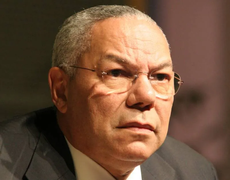 Murio Colin Powell