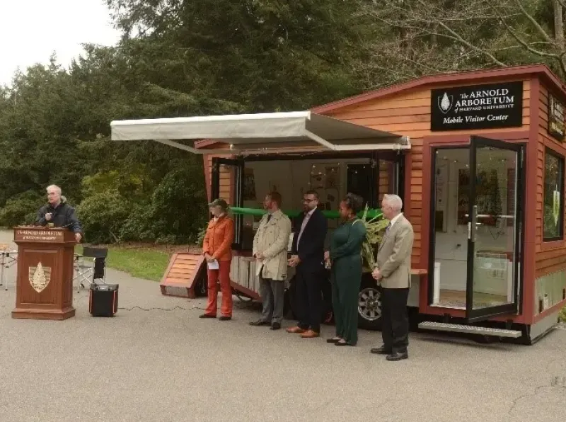 Arnold Arboretum invita a explorar la naturaleza en nuevos espacios móviles