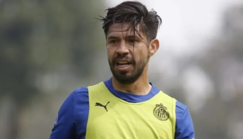 Fin de ciclo: Chivas anuncia la salida de Oribe Peralta