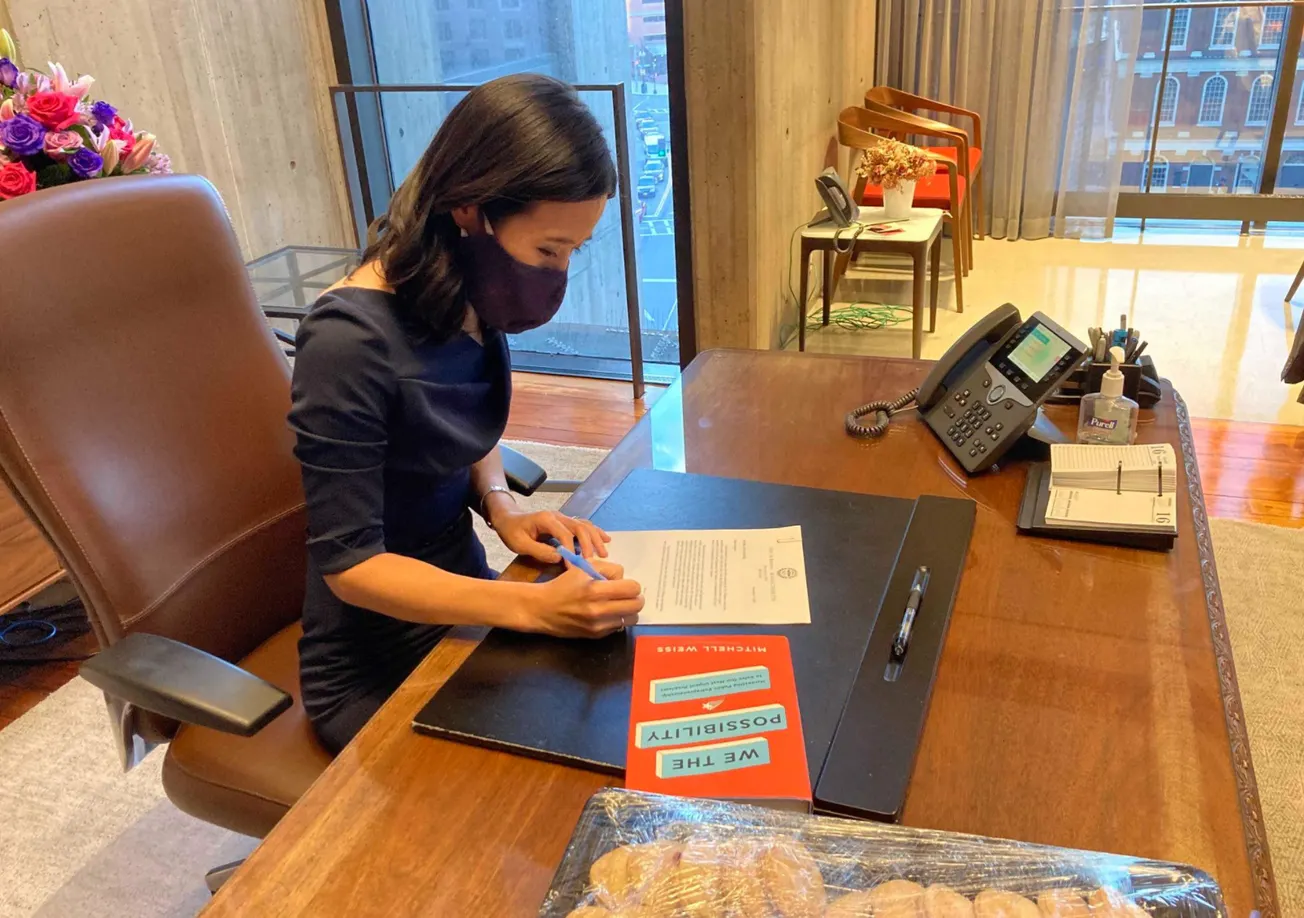 Wu planea expandir el servicio de bus gratuito