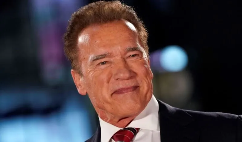 Arnold Schwarzenegger donó $250 mil para la compra de 25 casas para veteranos sin hogar