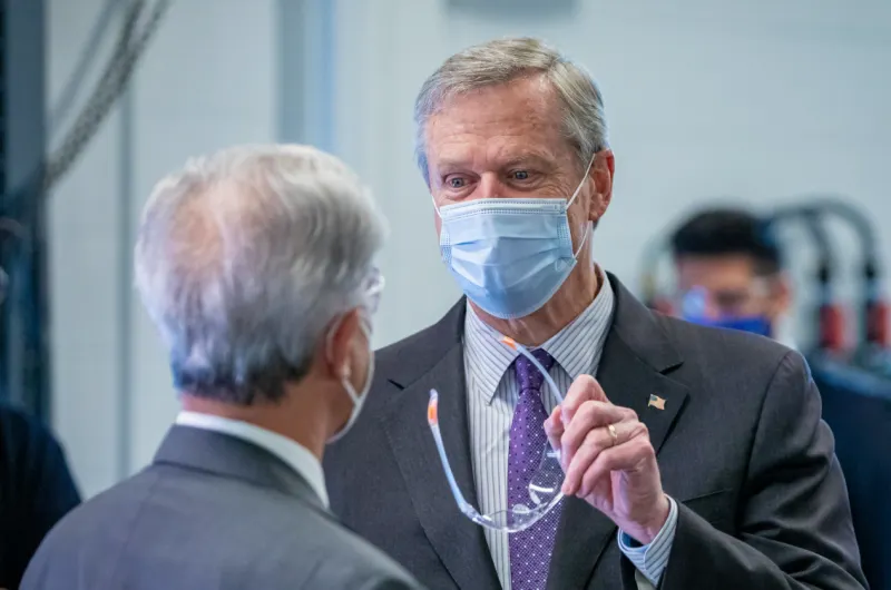 Baker aclara que el certificado digital de vacunación no será obligatorio