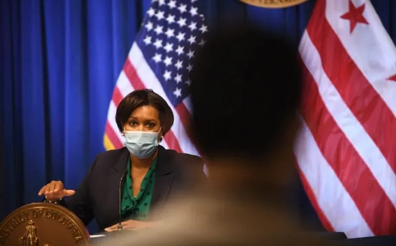 ¡Vuelven los cubrebocas! Washington DC reacciona al aumento de casos de COVID-19