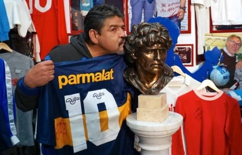 hermano de Maradona