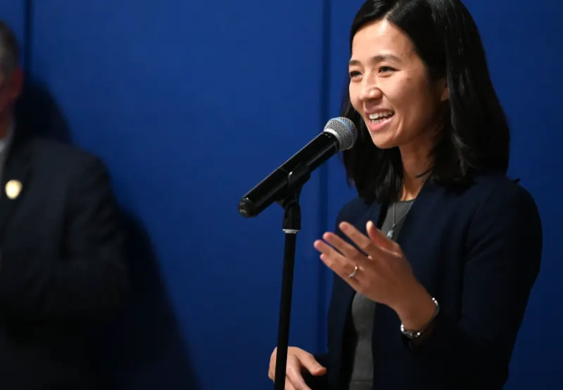 Boston repartirá casi $200 mil en ayudas a inmigrantes