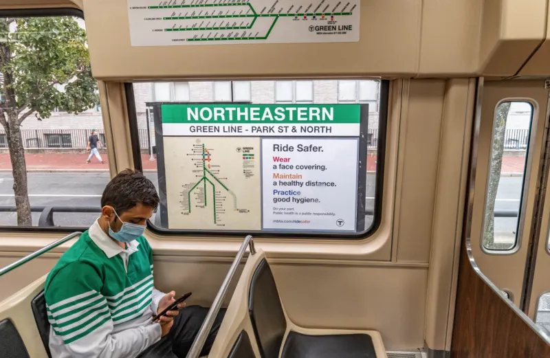 MBTA recibe más de mil reclamos semanales a través de las redes sociales