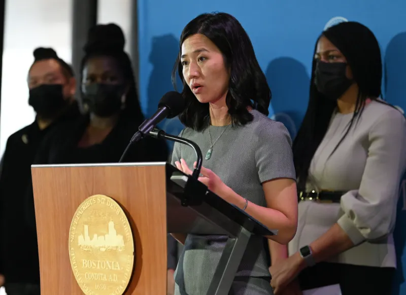 «Es urgente tomar acciones en Boston»: Wu nombra Comité de COVID-19 ante aparición de nueva variante