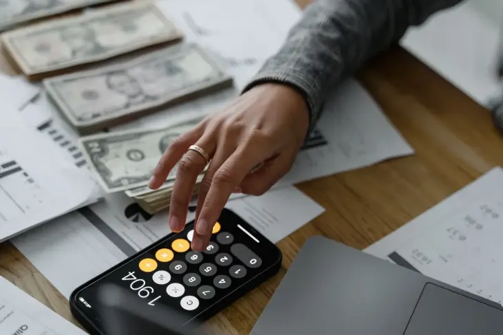 Los desafíos económicos que se avecinan son formidables, según expertos. | Foto Pexels.