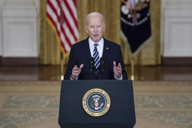 Biden endurece sanciones contra Rusia y advierte que Putin se convertirá en “una paria”