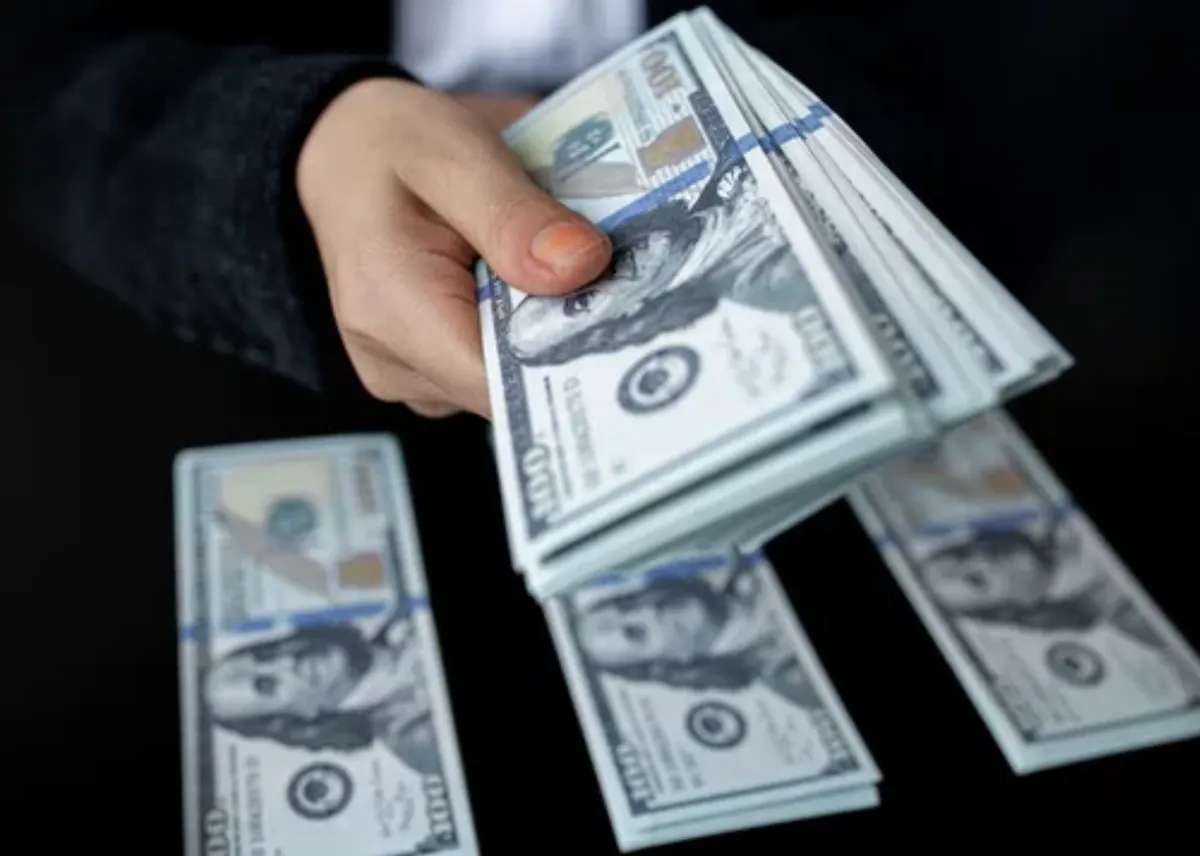 Para ser feliz en Massachusetts hay que ganar casi $140 mil al año, según estudio