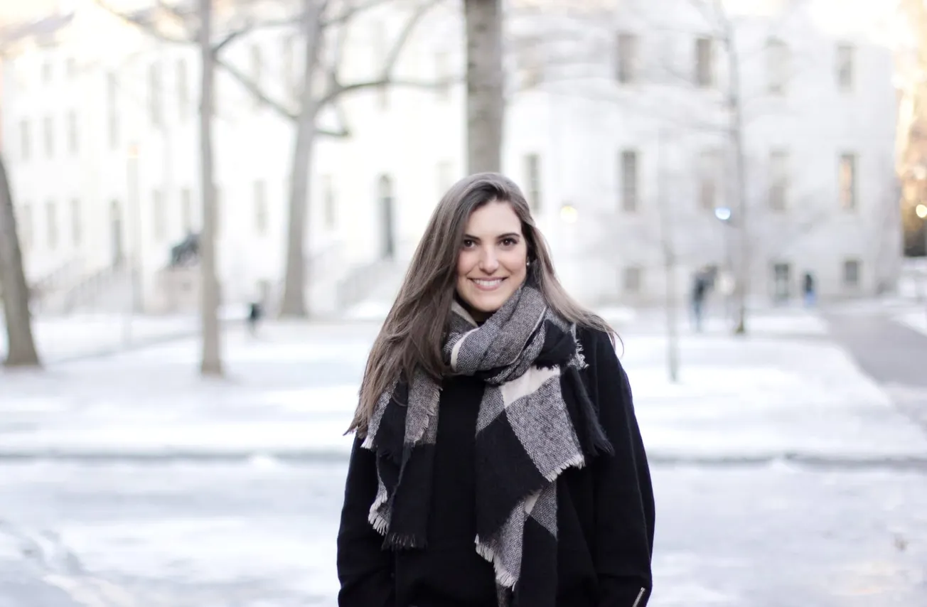 Lynda Rodríguez, domincana en Boston que enseña sobre protocolo