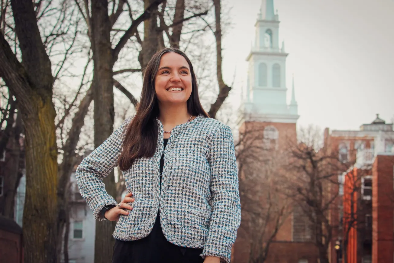 Tania del Río es candidata a concejal, Distrito 1, para el Municipio de Boston. Foto: Sala de Campaña.