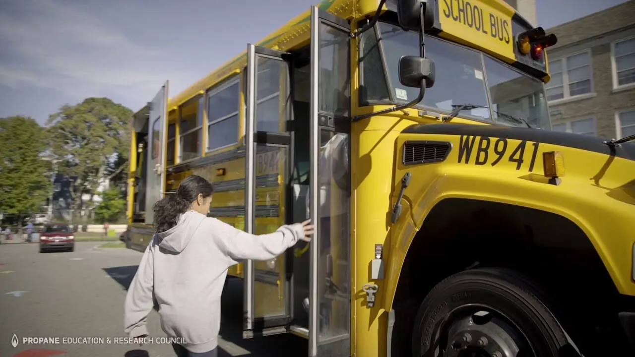 En 2030 todos los buses de BPS serán eléctricos