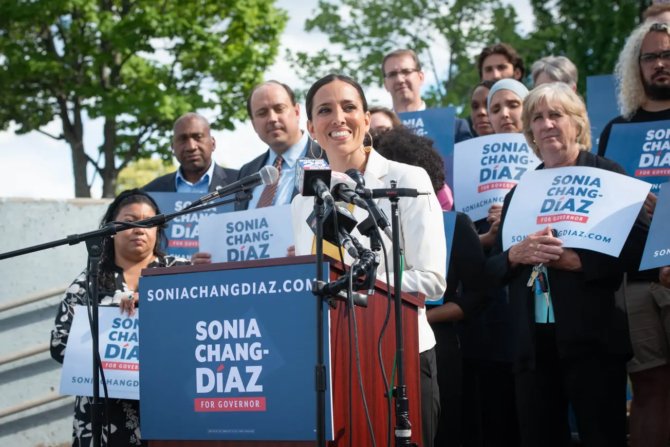 Sonia Chang-Díaz es candidata por el Partido Demócrata a la Gobernación de Massachusetts, de ser electa el 8 de noviembre de