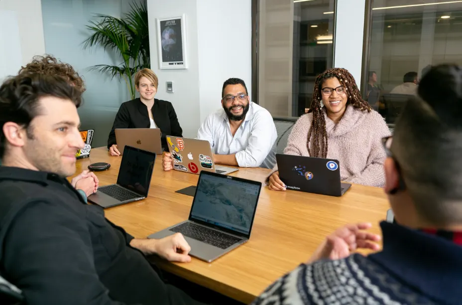 Chelsea ofrece curso gratis de estrategias para pequeñas empresas