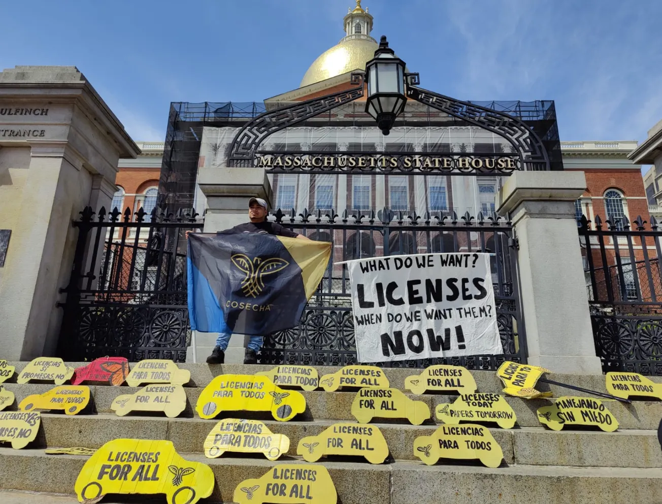 Senado aprueba licencias de conducir para indocumentados