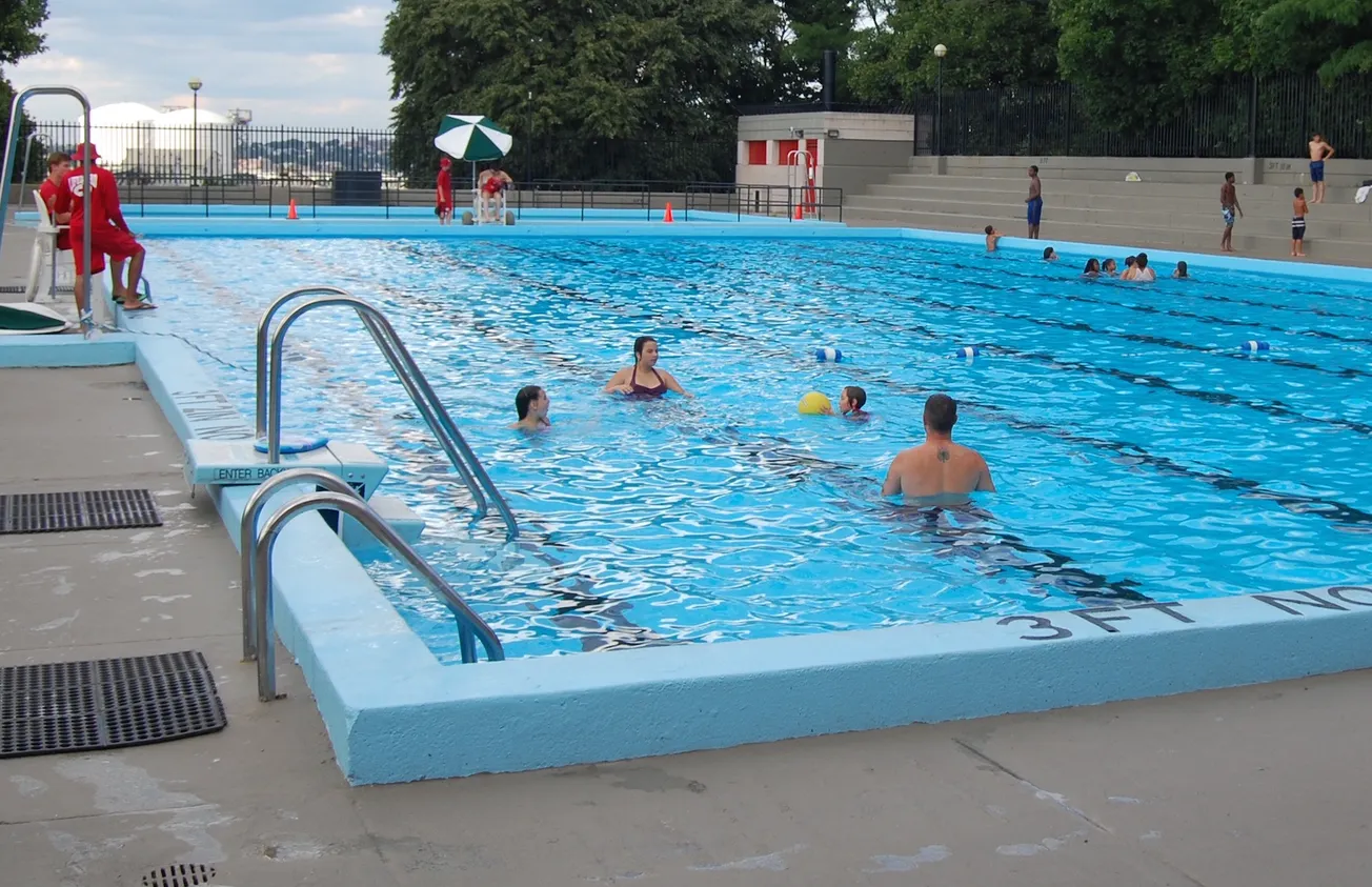 Nueve piscinas de Boston no abrirán este verano