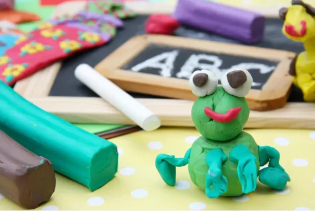 Senado aprueba proyecto para  contratar más trabajadores de cuidado infantil en Massachusetts