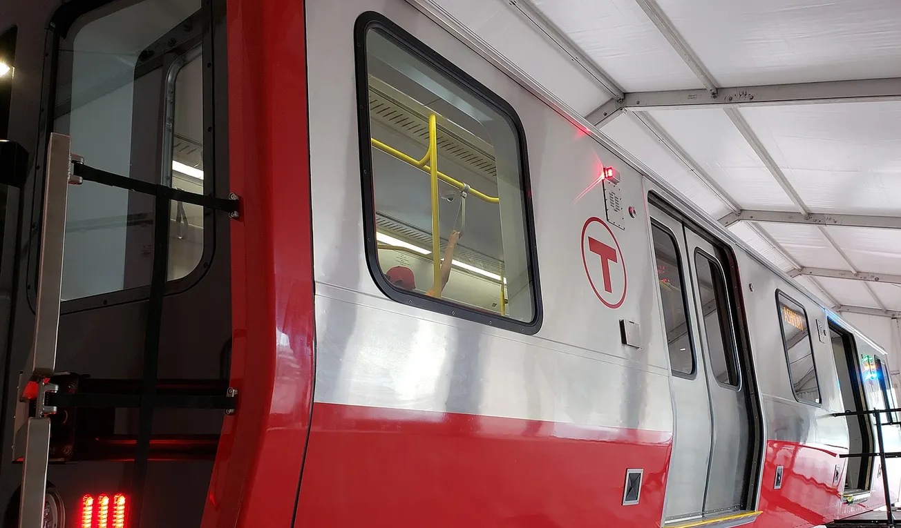 Falla de frenos causa reciente accidente de tren de la Línea Roja