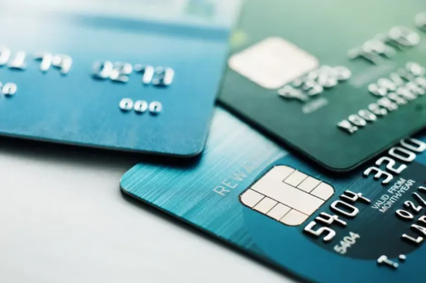 Massachusetts entre los estados con más deudas de tarjetas de crédito