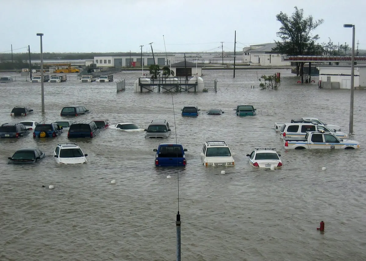 Huracan Ian deja parte de Florida inundada y se convierte en Tormenta Tropical