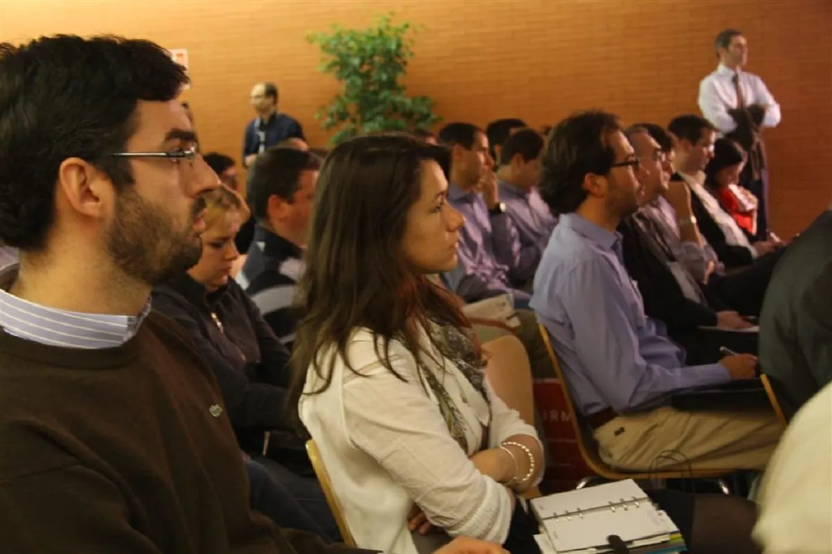 English for New Bostonians celebra el 11º Desayuno Anual Raising Our Voices