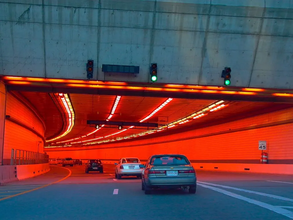 Autoridades reducen el tiempo de cierre del Sumner Tunnel