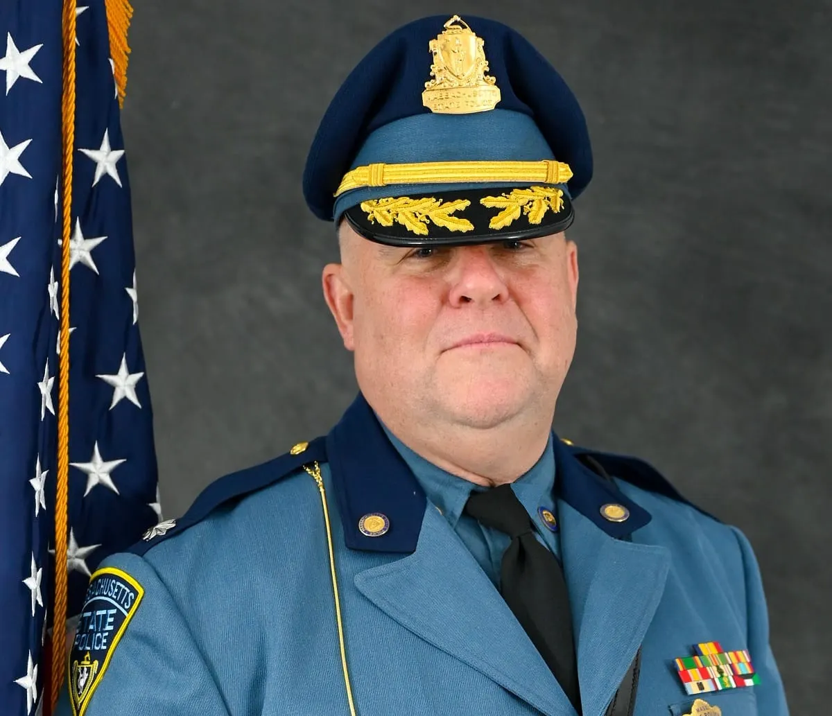 La gobernadora Healey y la vicegobernadora Driscoll nombran a John E. Mawn, Jr. coronel interino de la Policía Estatal de Massachusetts