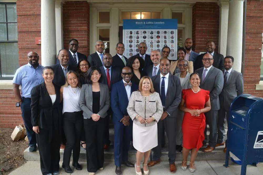 Latinos saludables: En Massachusetts, un grupo de líderes quiere que las minorías tengan más acceso al cuidado de la salud