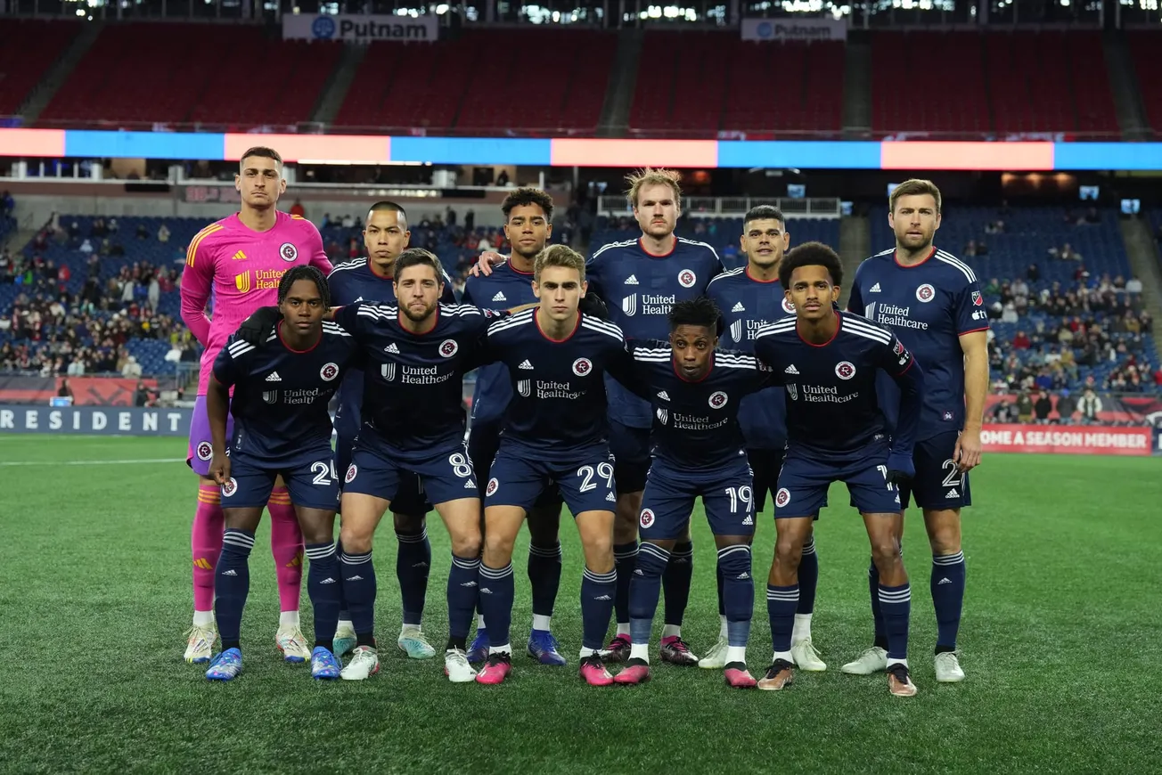 ¨La Pantera¨ Bou hace la diferencia en el Gillette Stadium para darle la victoria al Revolution ante Nashville SC.