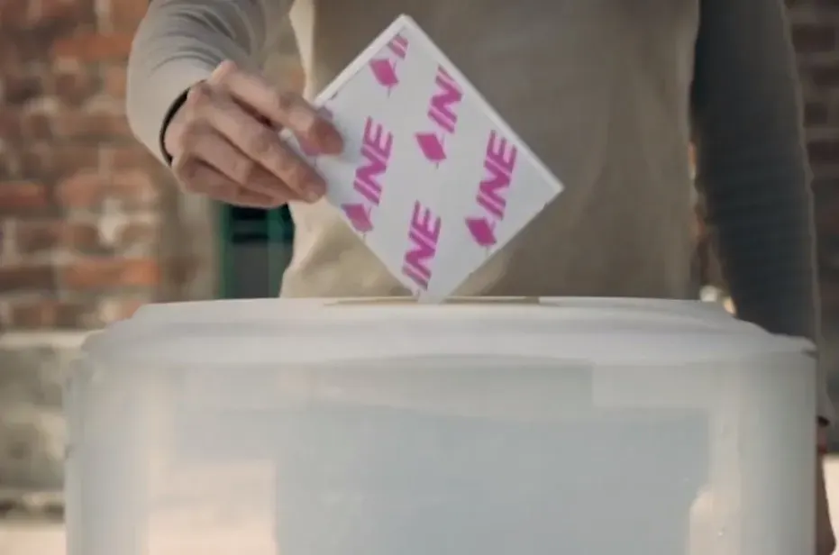 Instituto Nacional Electoral de México emitirá credenciales para personas no binarias