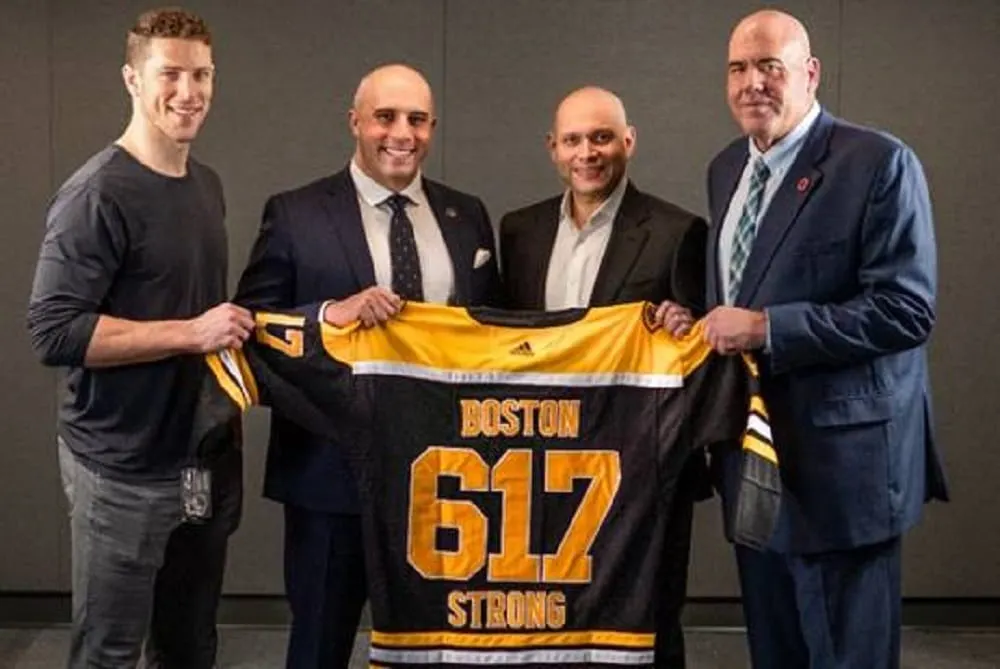 UniCare creando conciencia sobre la salud mental y la protección de los trabajadores de primeros auxilios