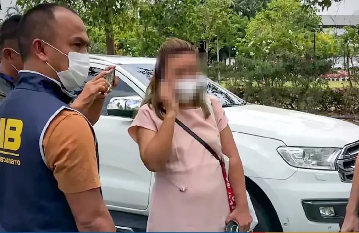 Mujer es arrestada por envenenar con cianuro a 10 personas