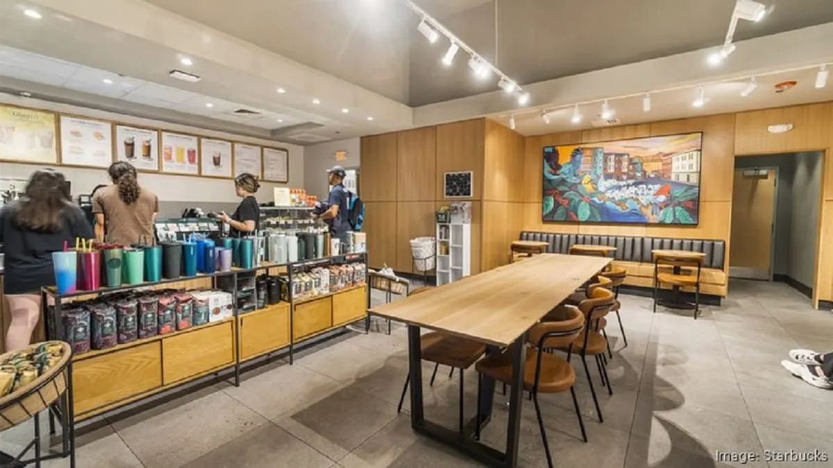 Starbucks abre ‘community store’ en Chelsea