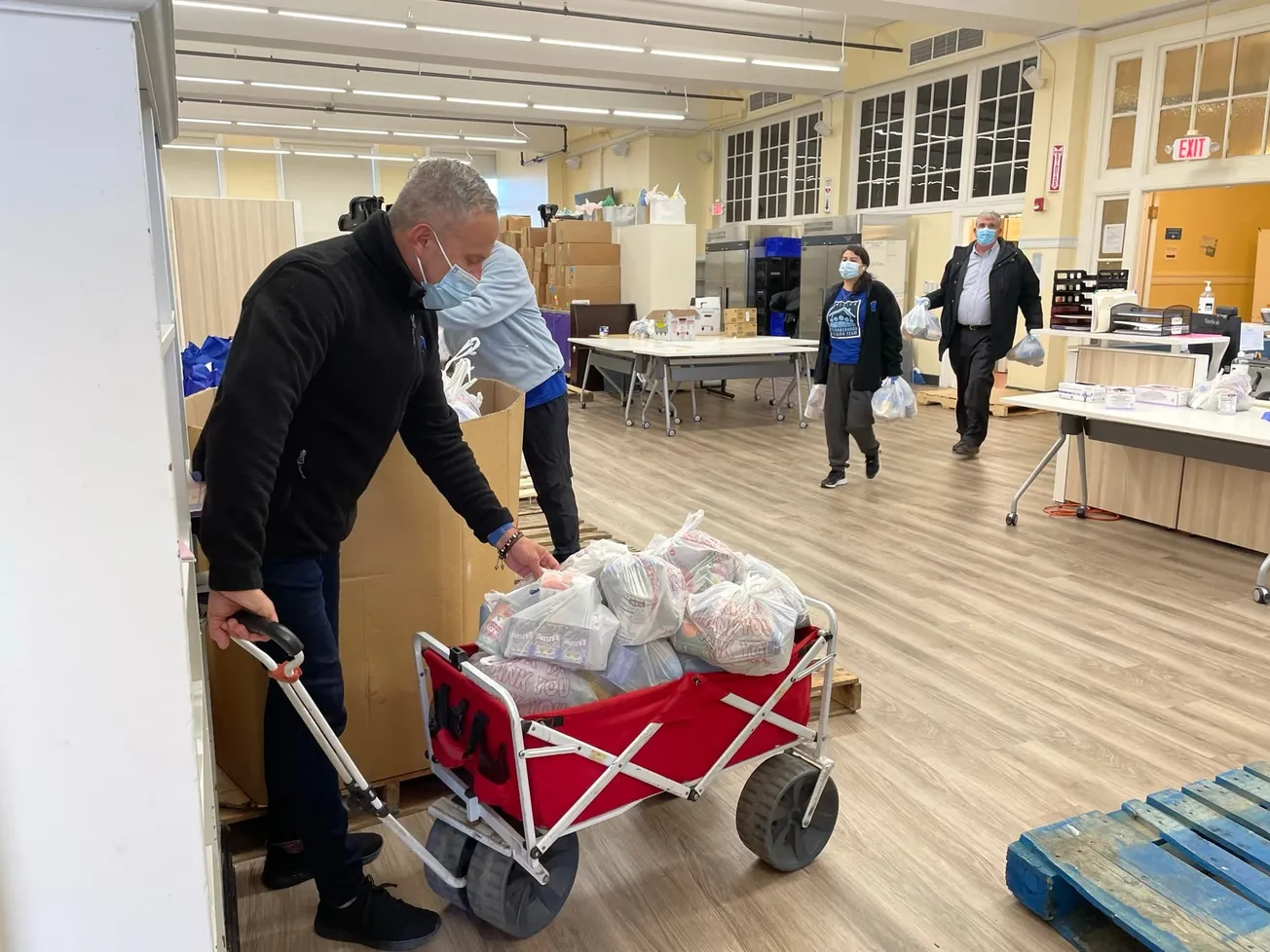 Foto cortesía: Centro Comunitario de Recursos y Bienestar de East Boston Neighborhood Health Center.