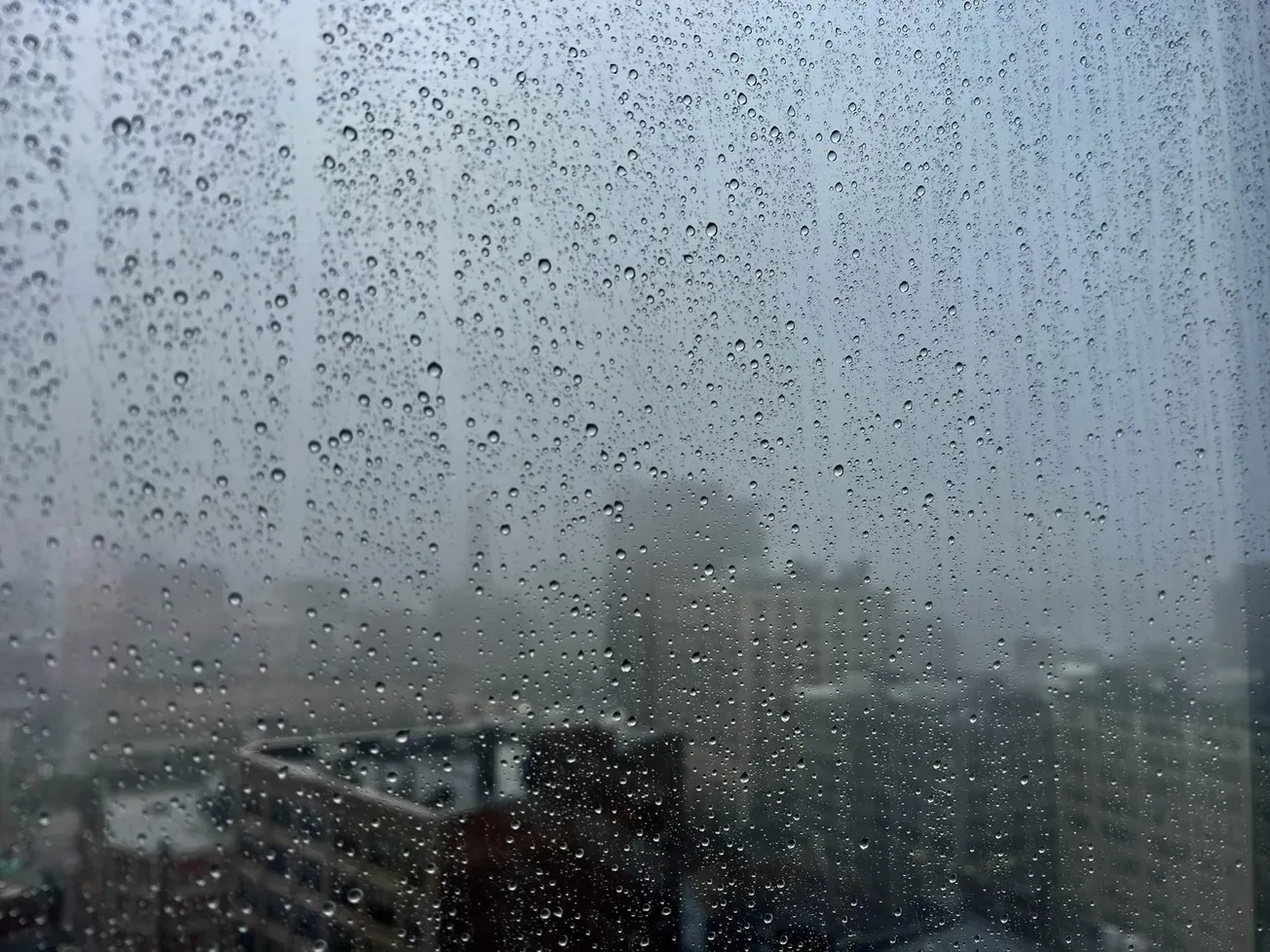 En Nueva Inglaterra se están desarrollando dos sistemas de baja presión, que traerán lluvias desde esta tarde hasta el sábado