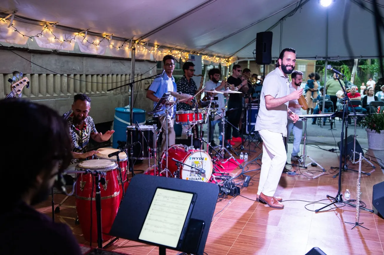Evento, en septiembre de 2023 en el Boston’s Latin Quarter, con la participación del cantante de Spanish Harlem Orchestra y g