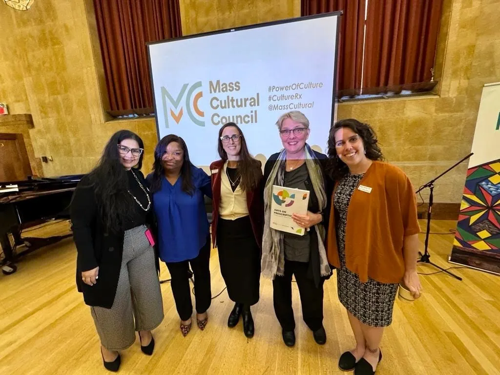 Entre las panelistas estuvieron de izquierda a derecha: Maria Silvia, Chief Operating Officer, Latino Counseling Center; Vane