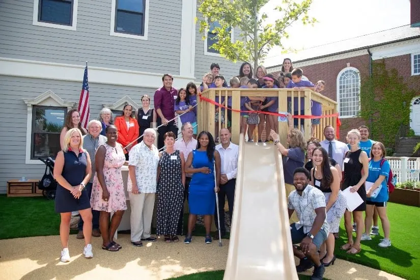 Healey-Driscoll otorgan $8.5 millones  para renovar las instalaciones de educación temprana y tiempo “fuera de la escuela”