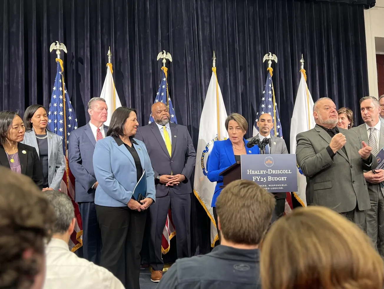 La Administración Healey-Driscoll presentó su propuesta para el Año Fiscal 2025 que busca controlar de manera responsable el