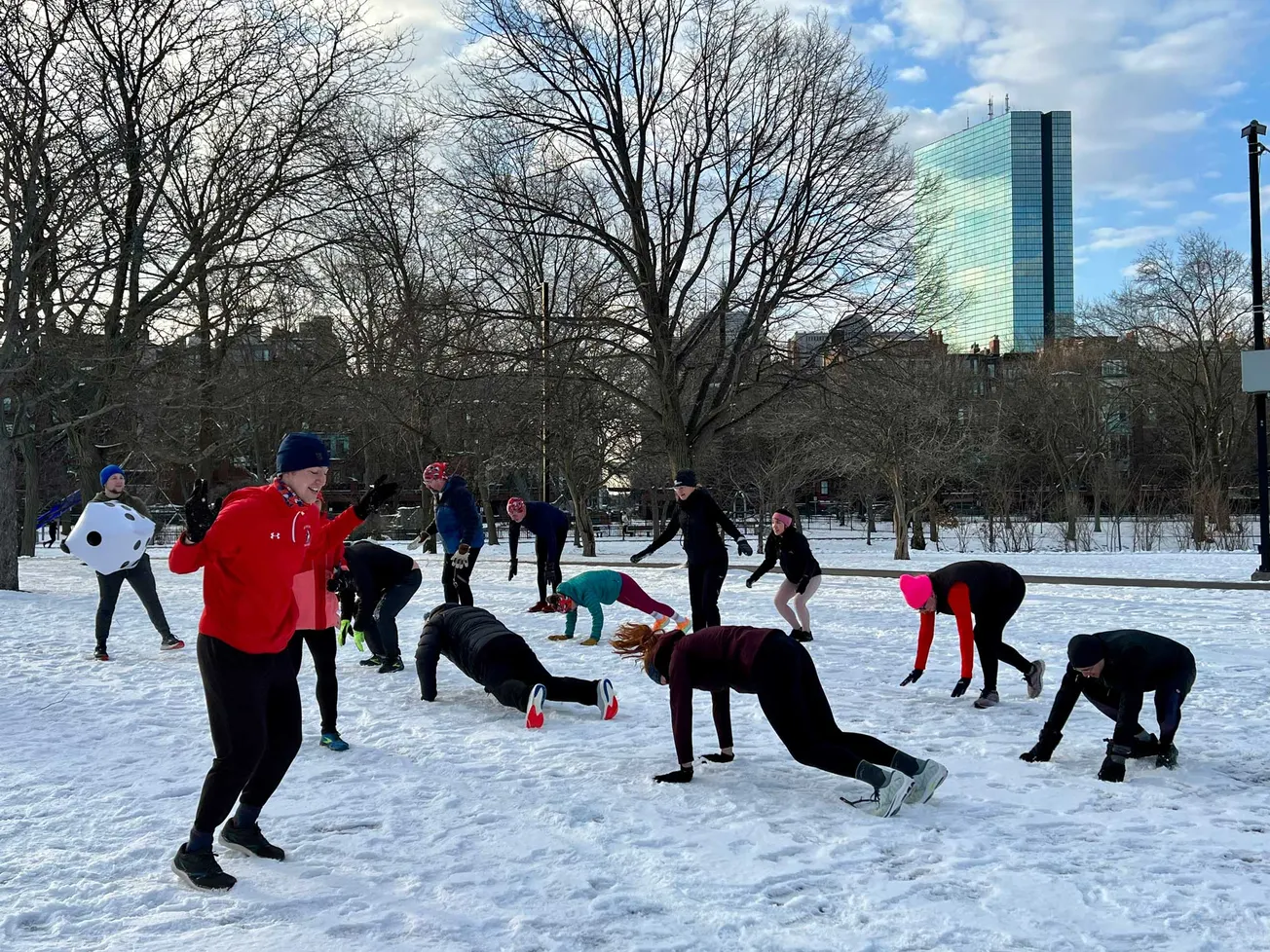 Clase Project 25 de noviembre por Pam Steel en la Serie de Fitness de Invierno 2023 Frost Fit Presentada por Blue Cross Blue