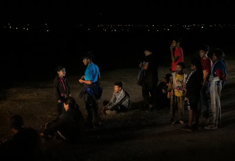 Denuncian que niños inmigrantes pasan hambre y frío en campamentos