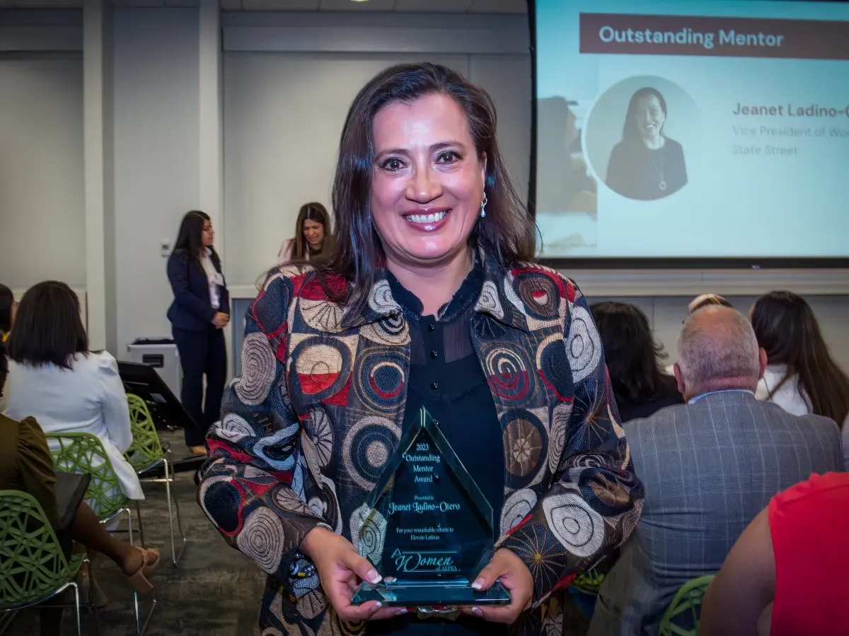 Conoce a las ganadoras del Latina Summit Awards 2024 de ALPFA Boston