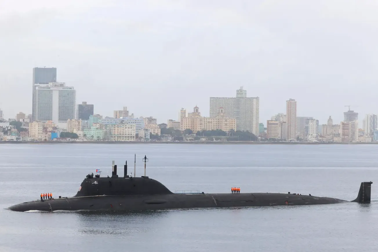 Submarino estadounidense llega a costas de Cuba tras presencia de flota militar rusa