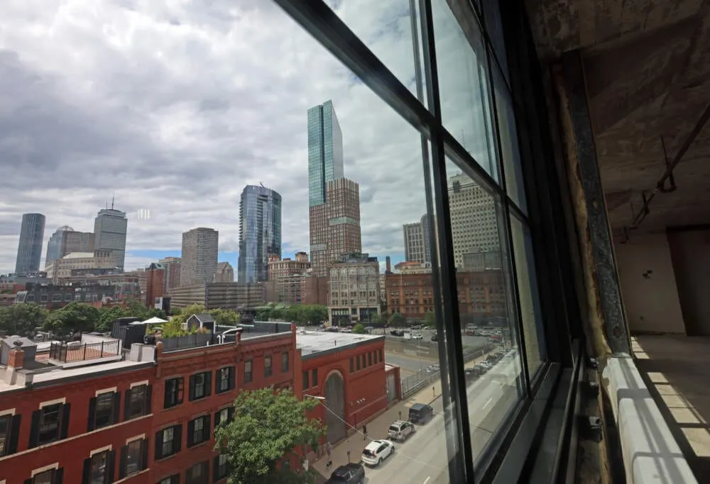 Convertir oficinas en viviendas en Boston es complicado, pero está empezando a suceder