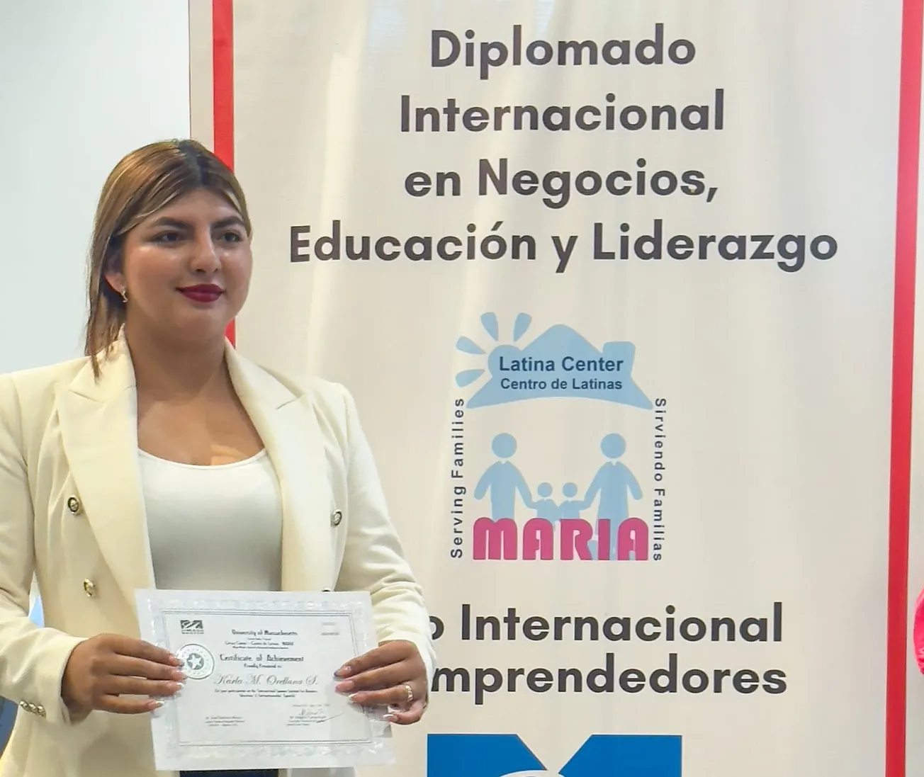 La ecuatoriana Karla Orellana a sus 26 años es la dueña de KM Construction LLC, ubicada en Manchester, New Hampshire y de The